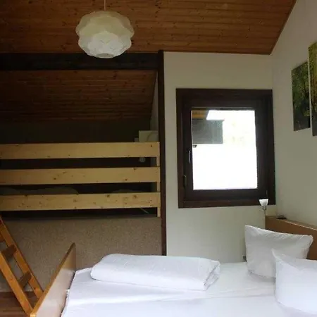 Apartment öfingen 11 *